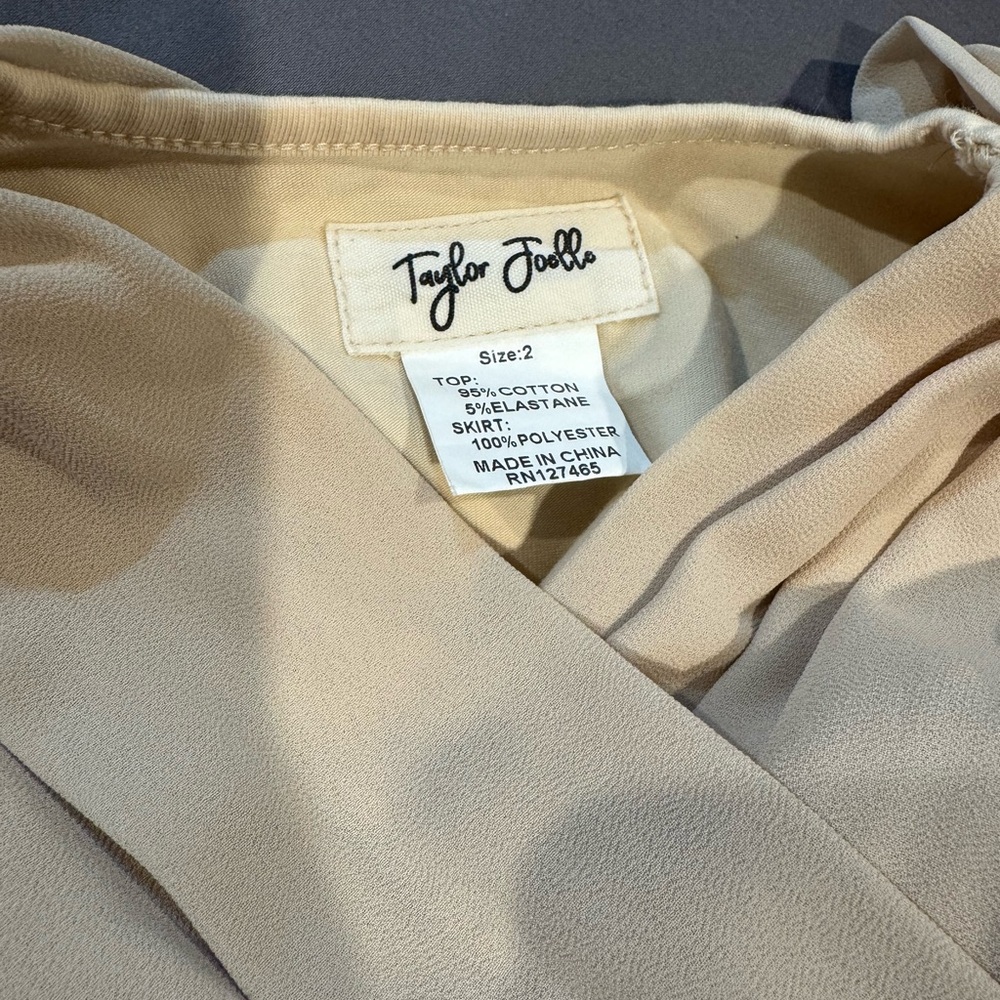 StarWars Rey Dress - Picture 6 of 6